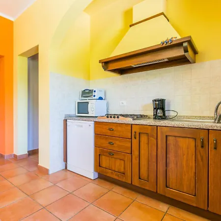 Casolare Bretulla-1 By Interhome Apartmán Tresanti