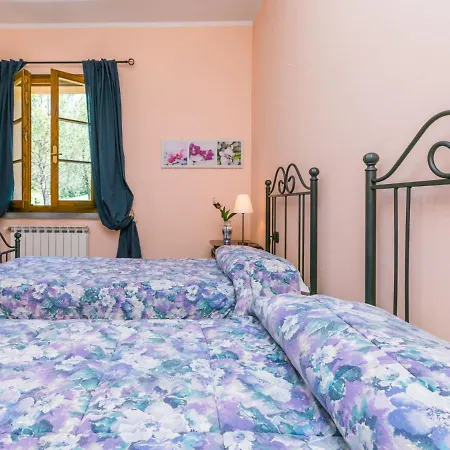 Apartmán Casolare Bretulla-1 By Interhome